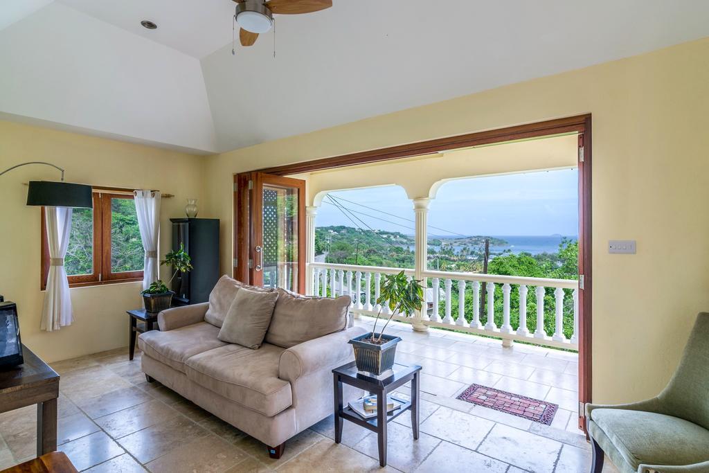 Sandrati Villa Port Elizabeth ภายนอก รูปภาพ