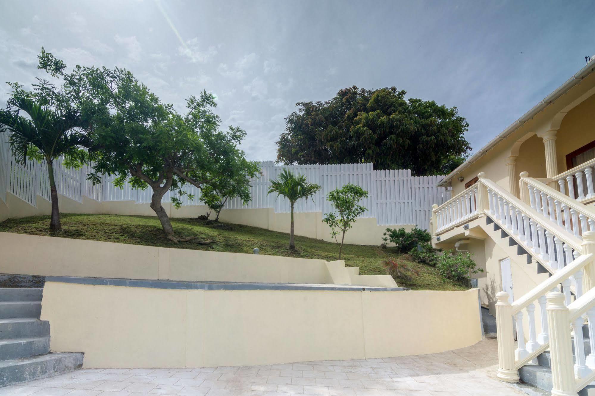 Sandrati Villa Port Elizabeth ภายนอก รูปภาพ